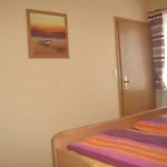 Haus Delphin 아파트 뉴할링거지어